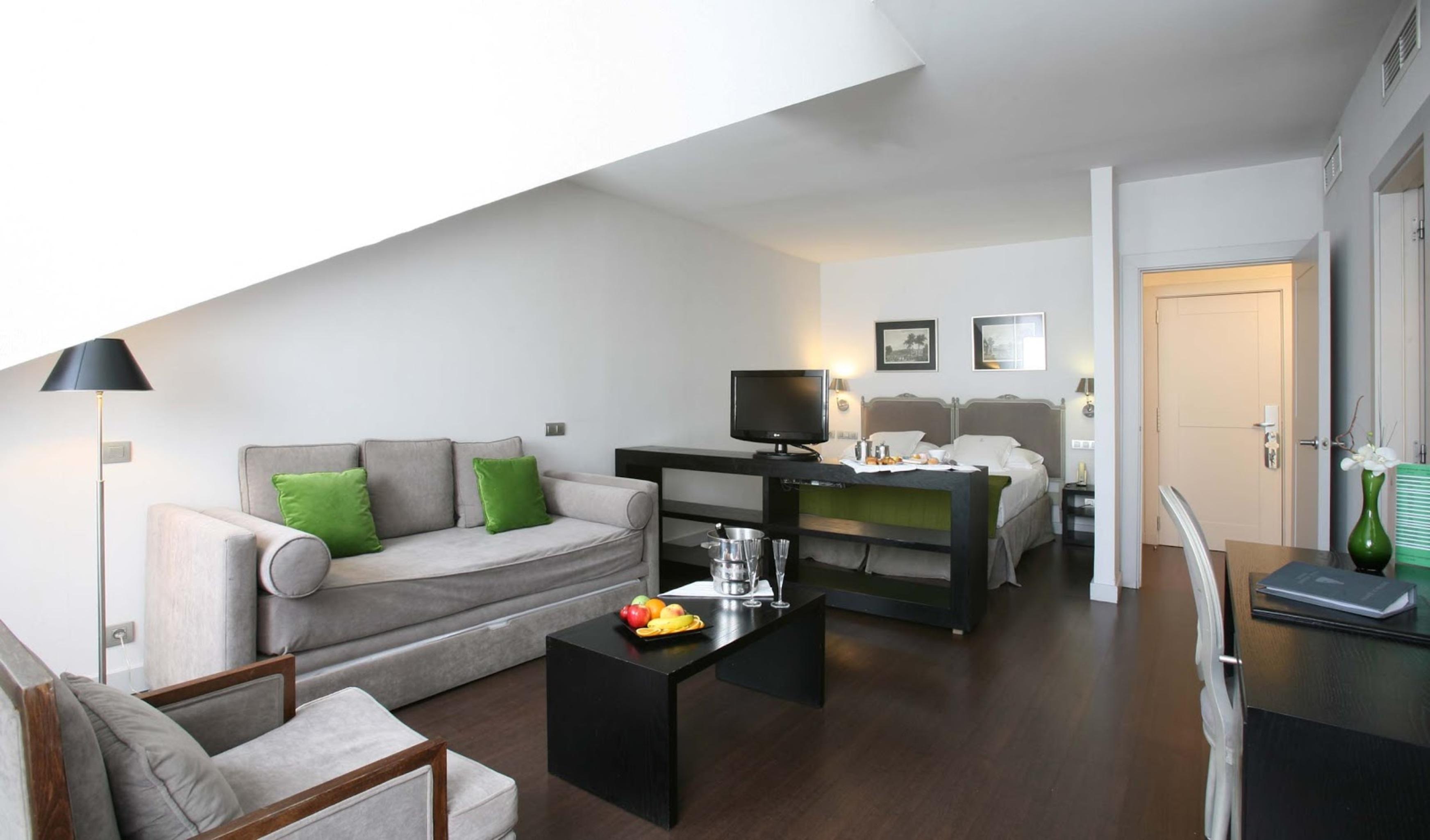 Hotel Meninas - Boutique Opera Madrid Room photo