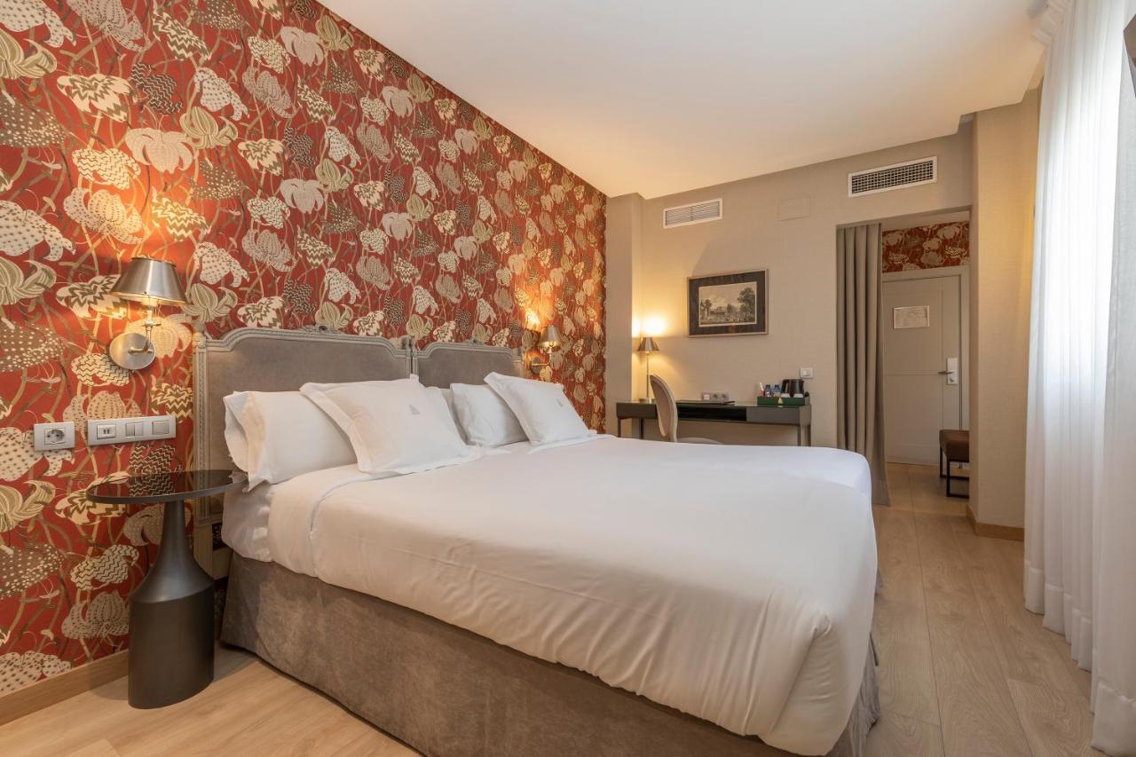 Hotel Meninas - Boutique Opera Madrid Exterior photo